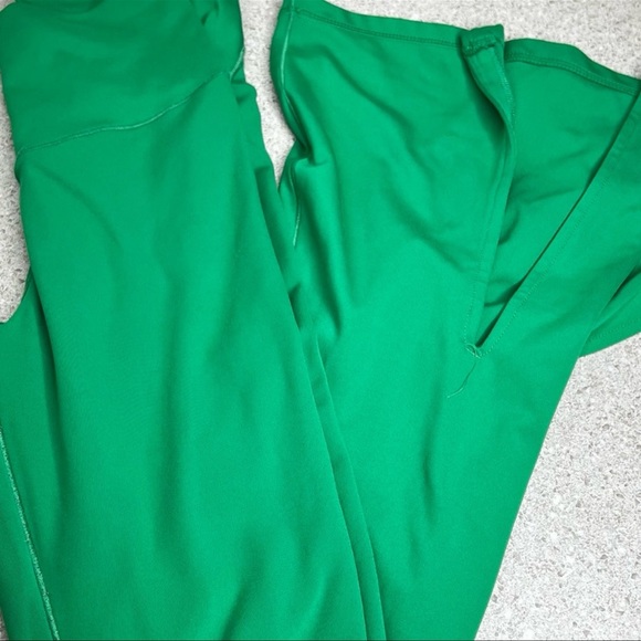 Fashion Nova Tempted To Touch Lounge Yoga Pant - Kelly Green - Picture 6 of 6